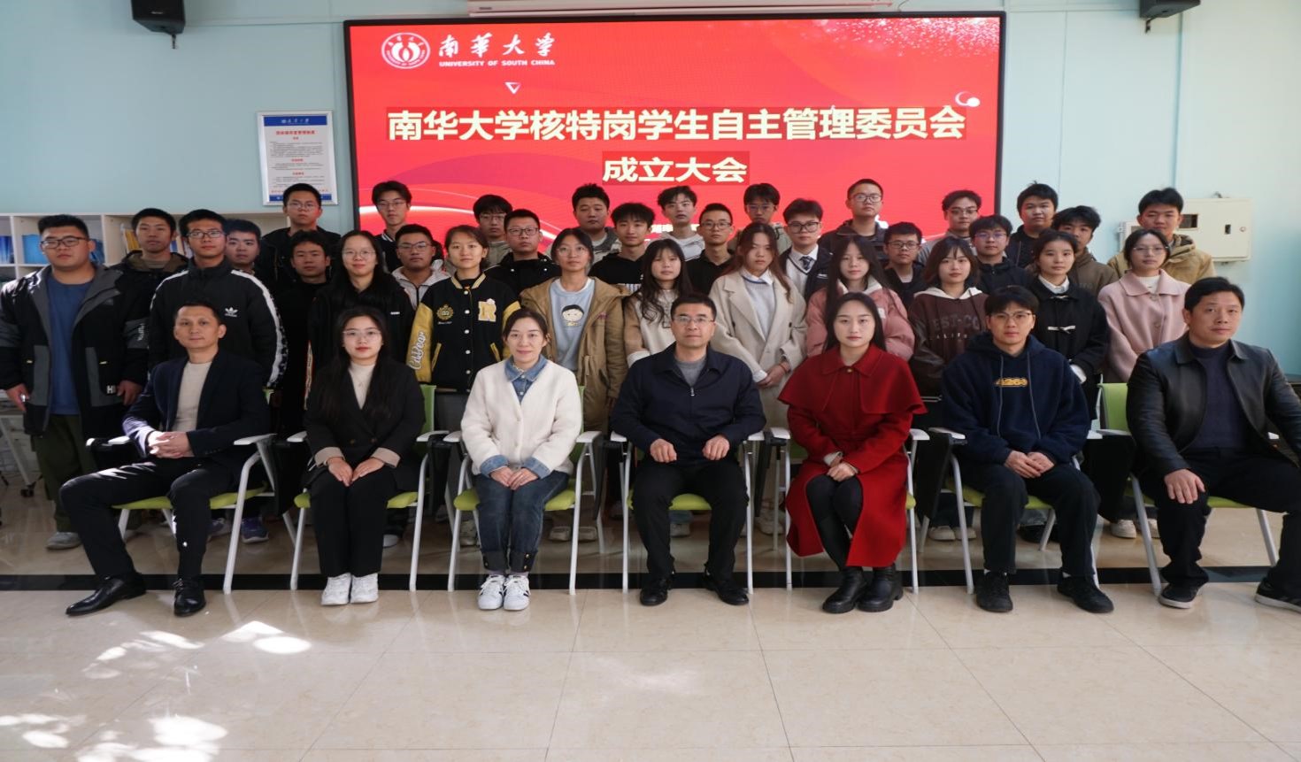 365英国上市公司