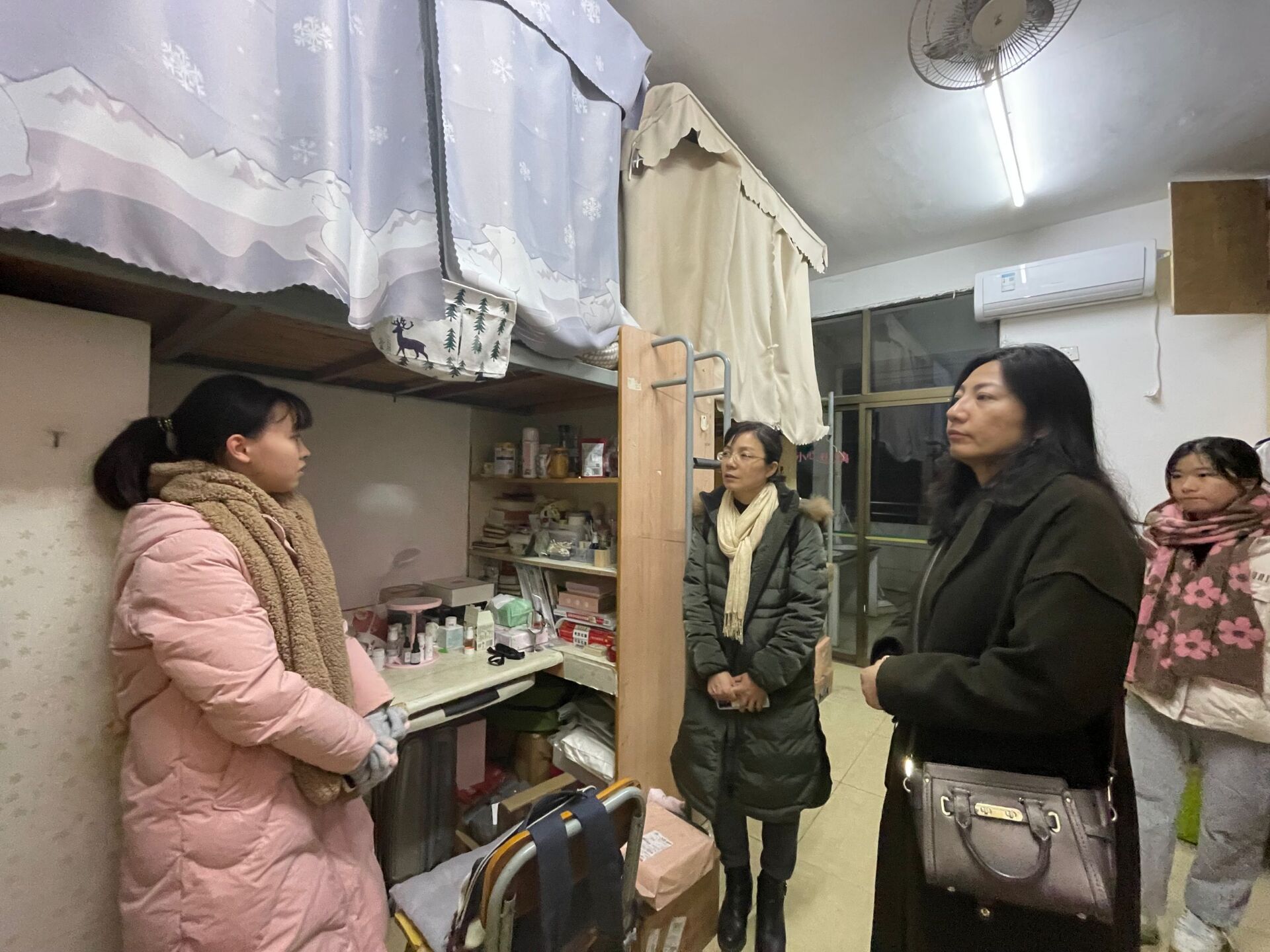 365英国上市公司