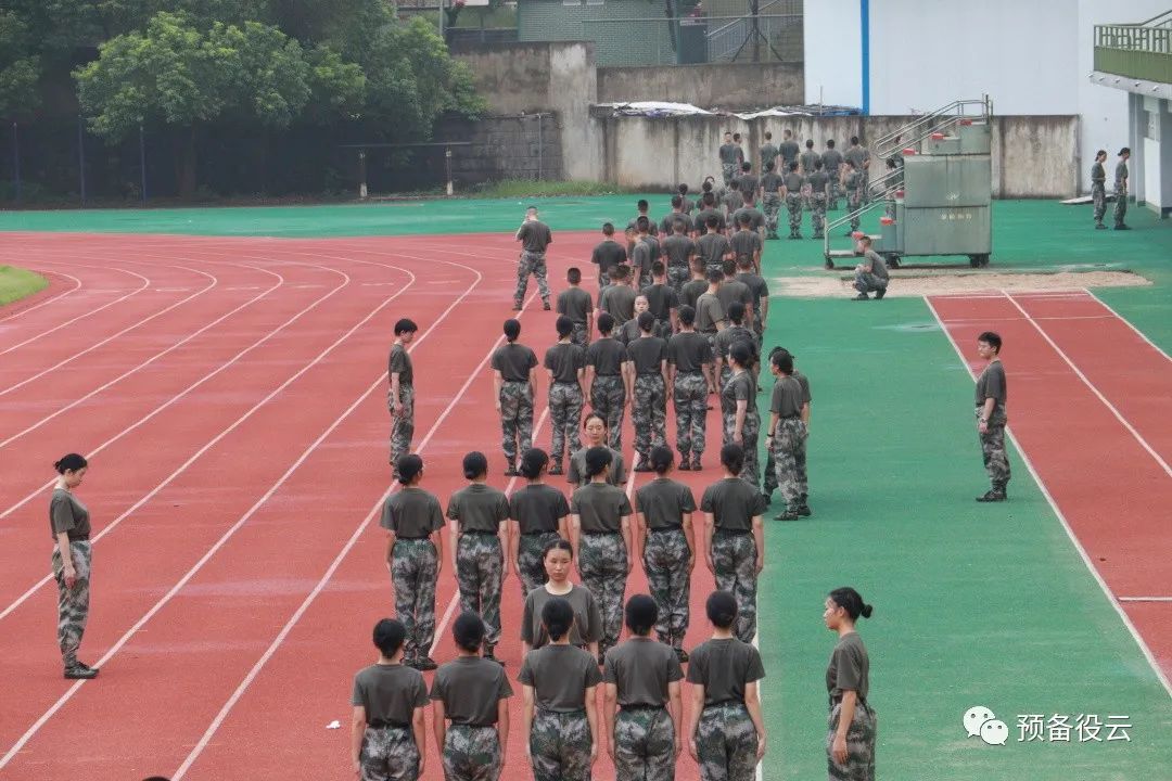 365英国上市公司