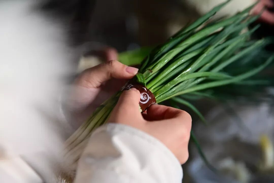 365英国上市公司