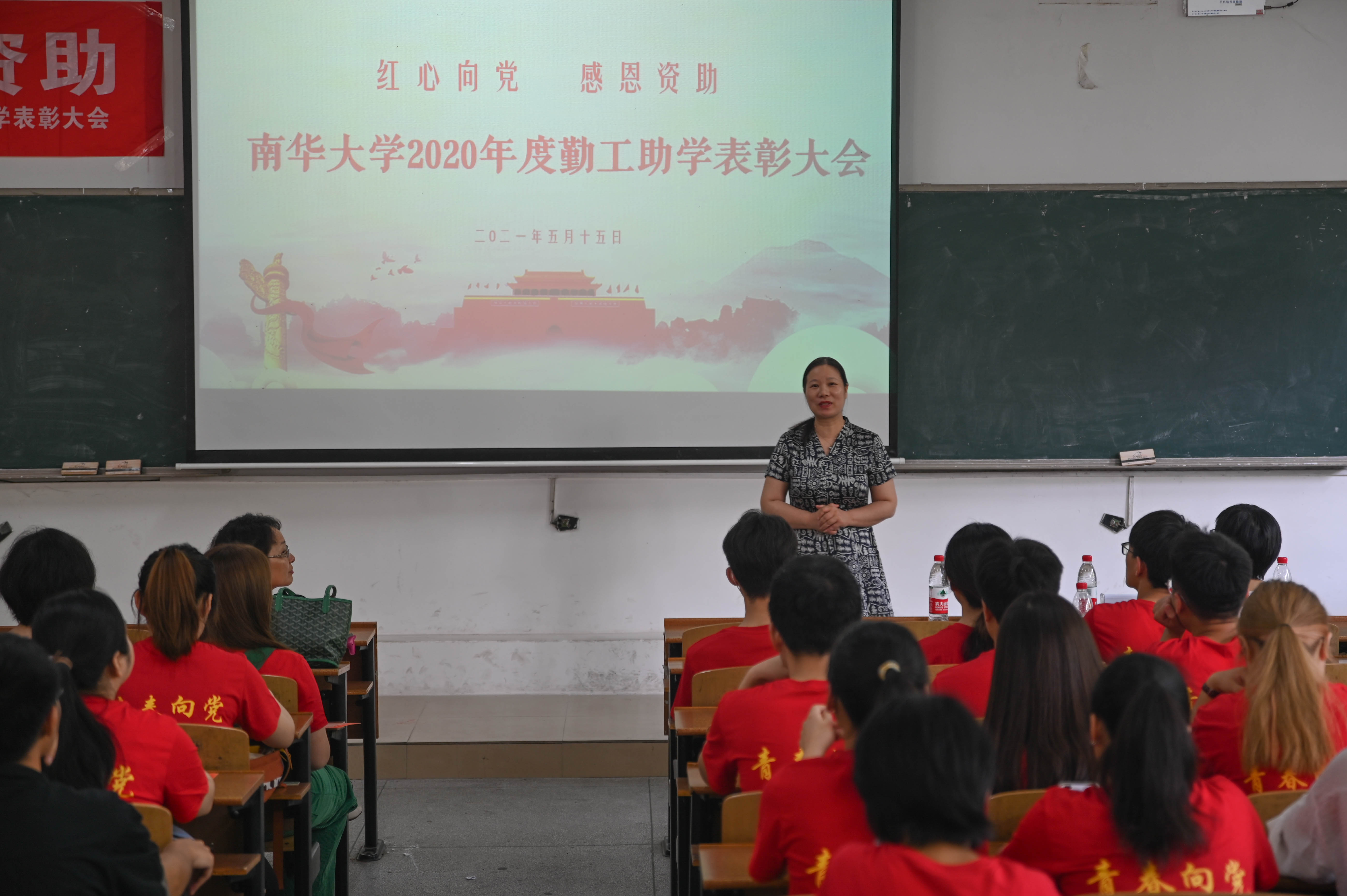 365英国上市公司