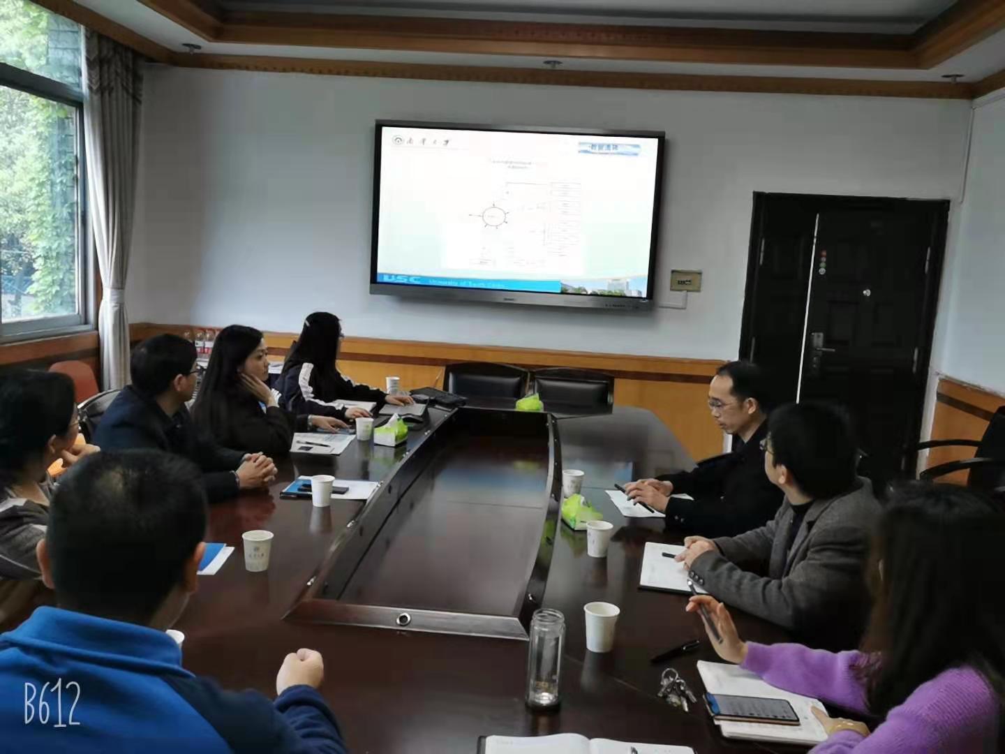 365英国上市公司