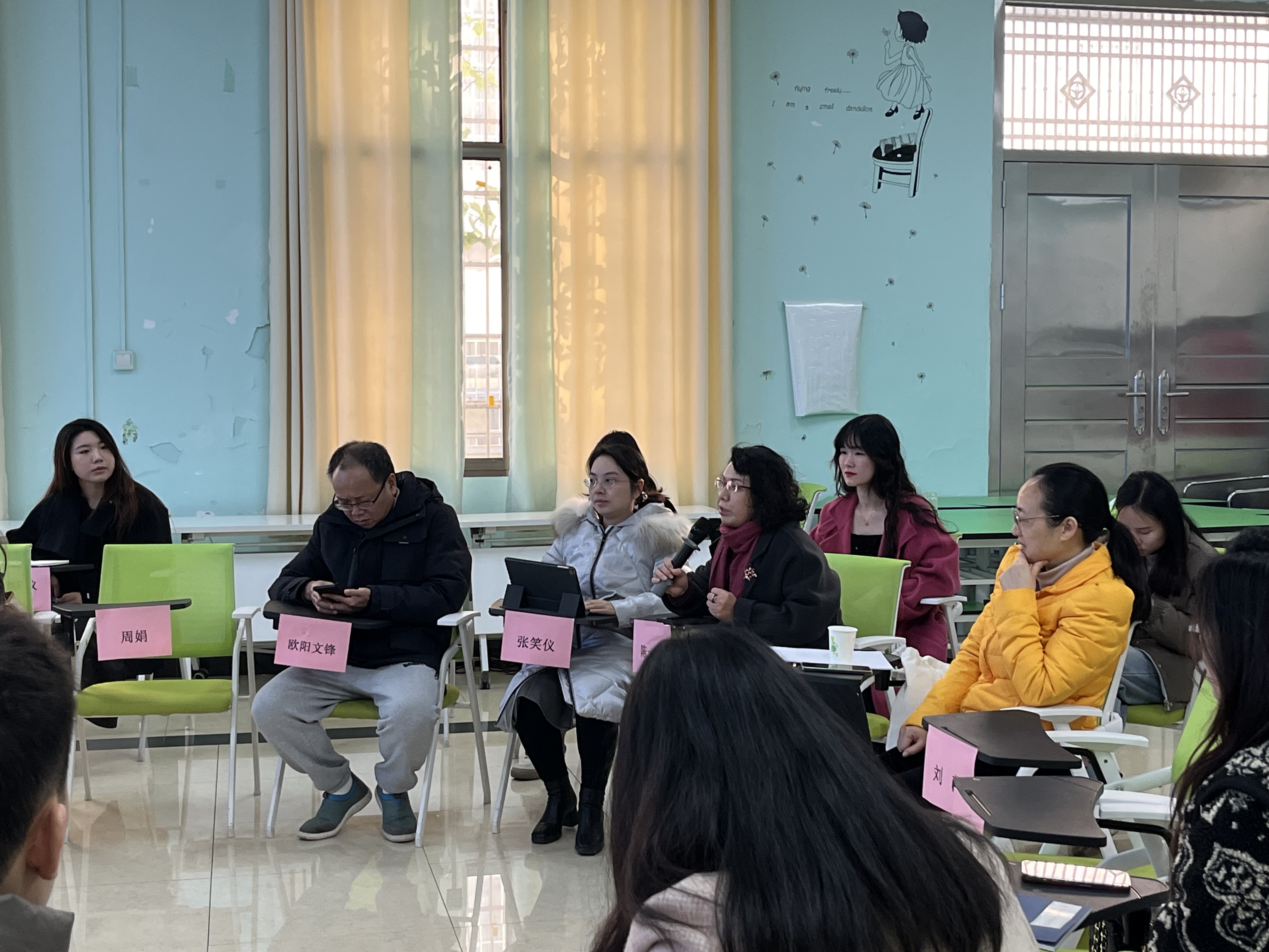 365英国上市公司