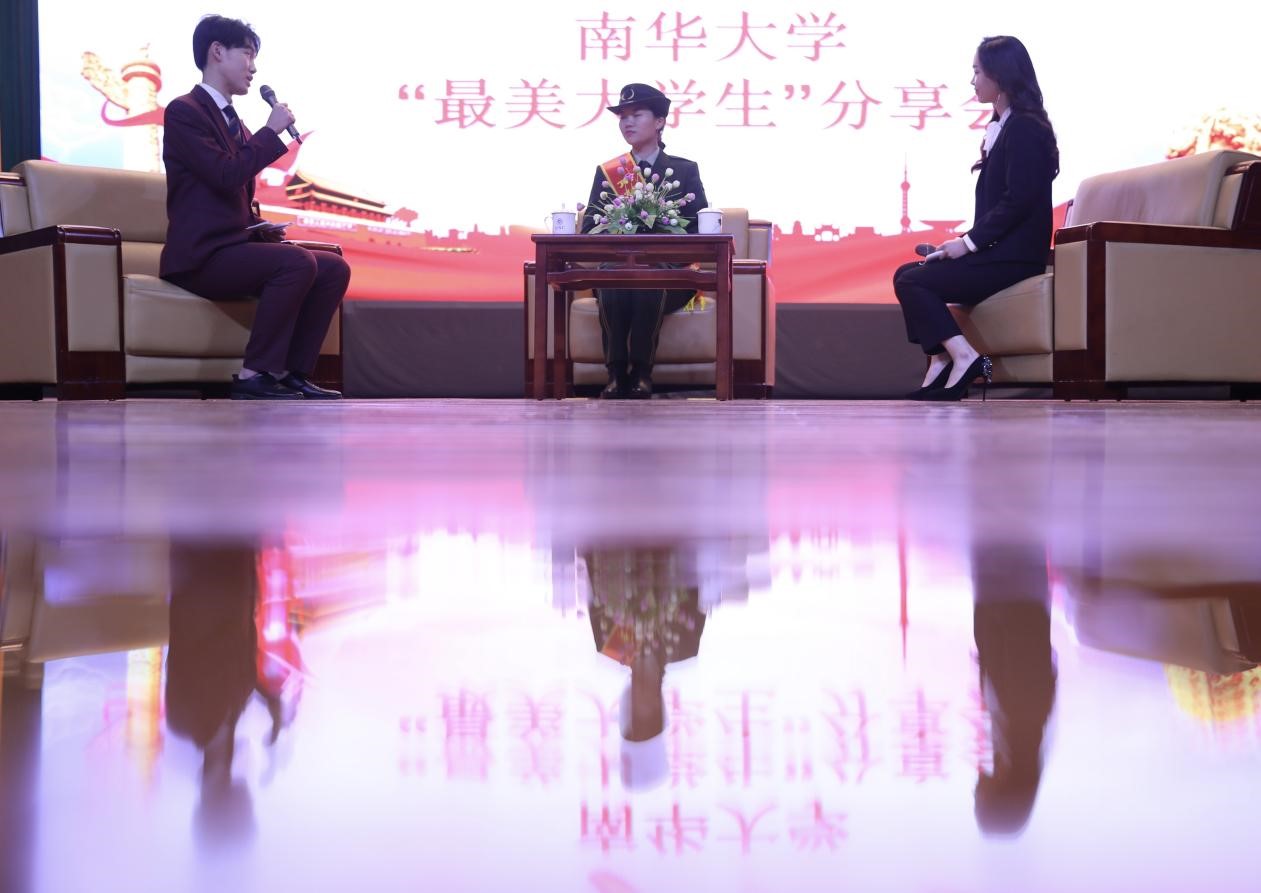 365英国上市公司