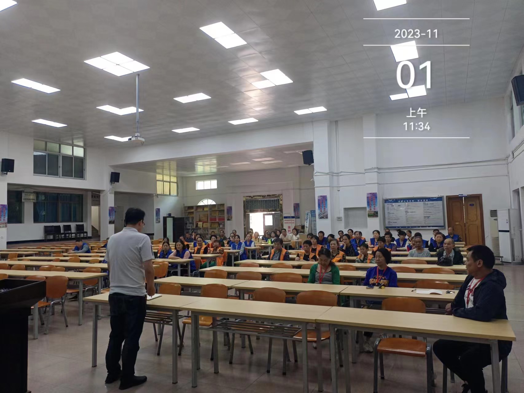 365英国上市公司