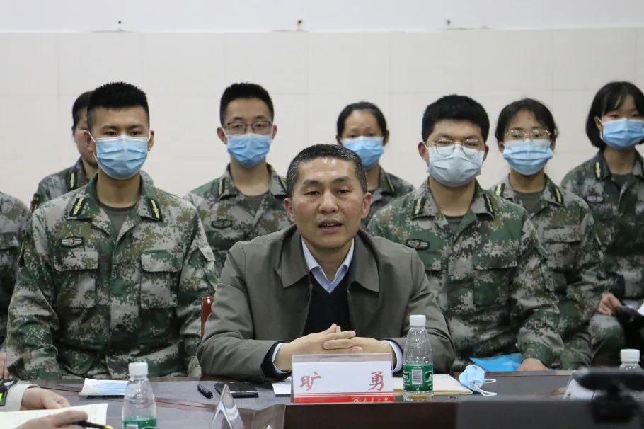 365英国上市公司