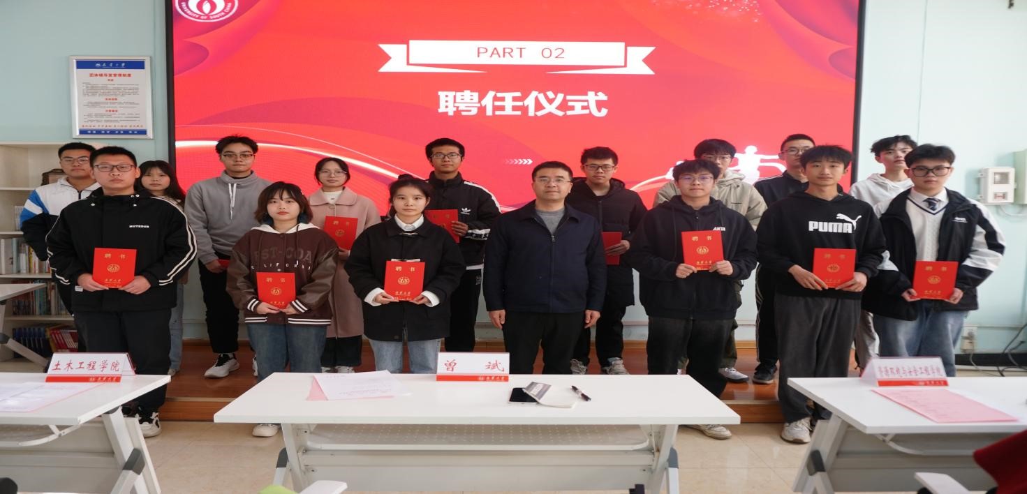 365英国上市公司