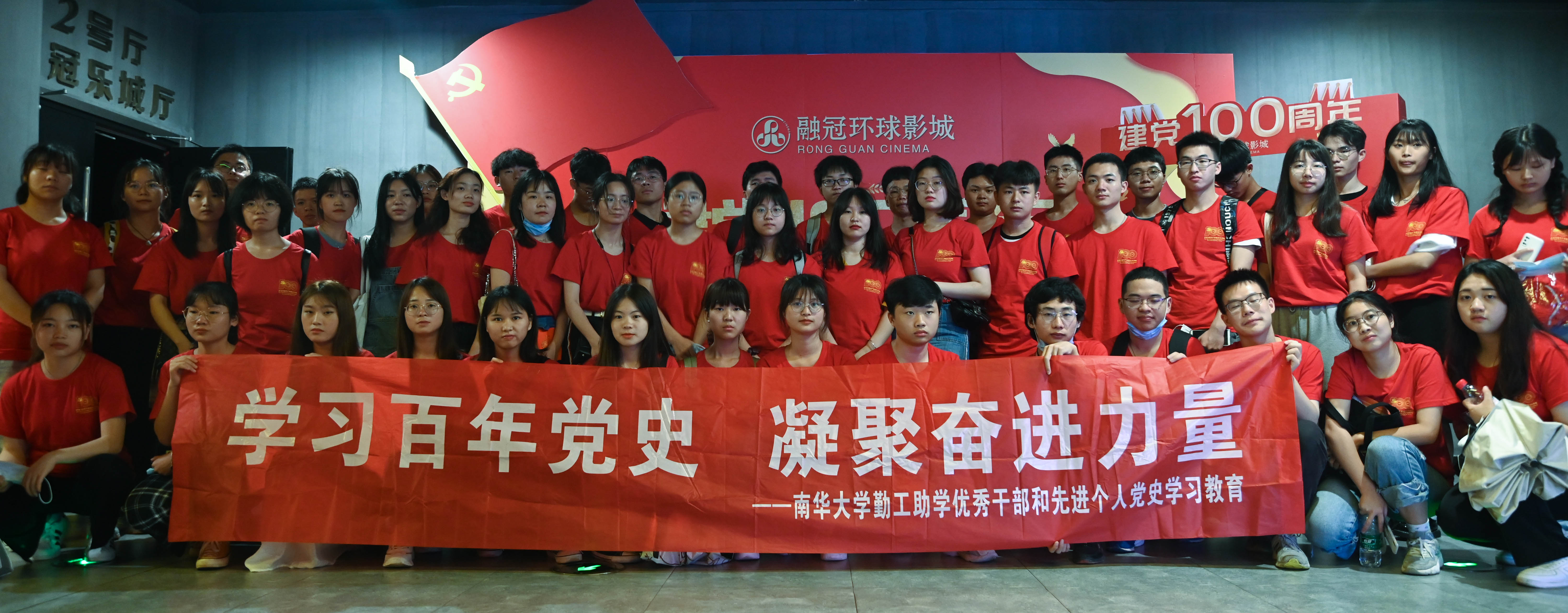 365英国上市公司