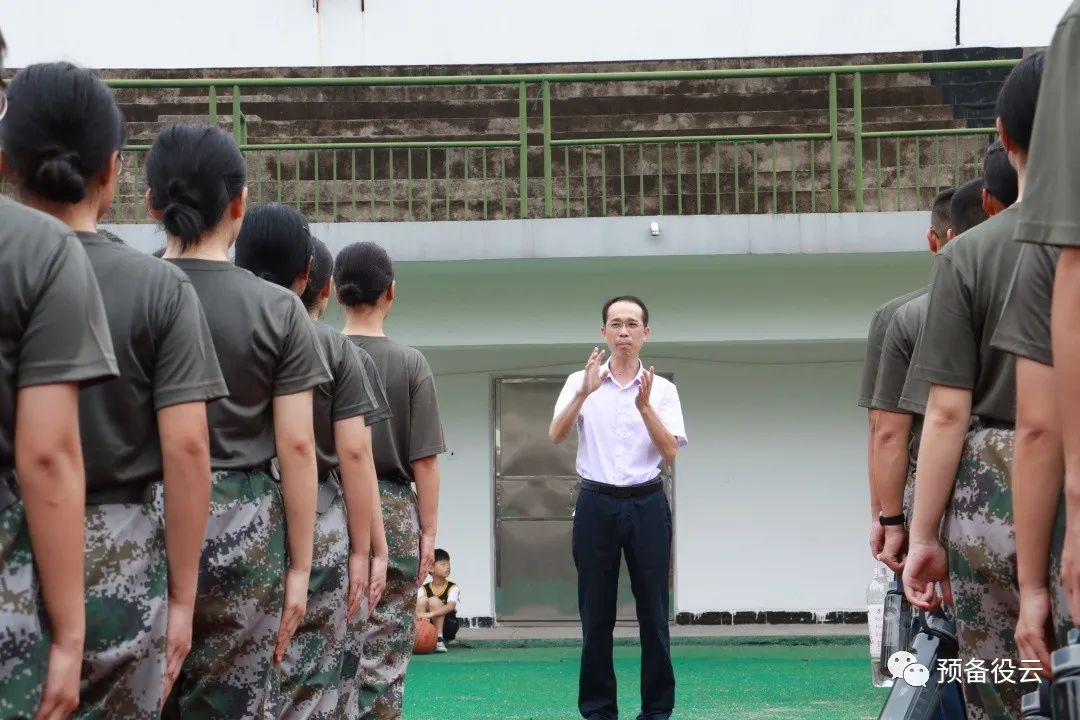 365英国上市公司