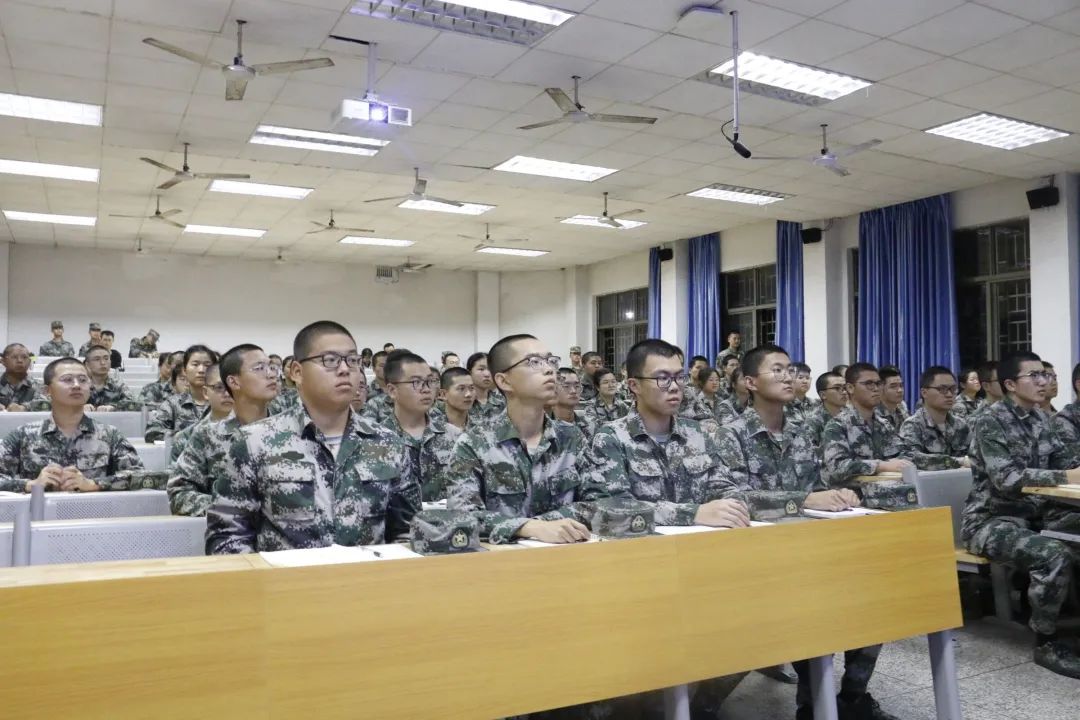 365英国上市公司