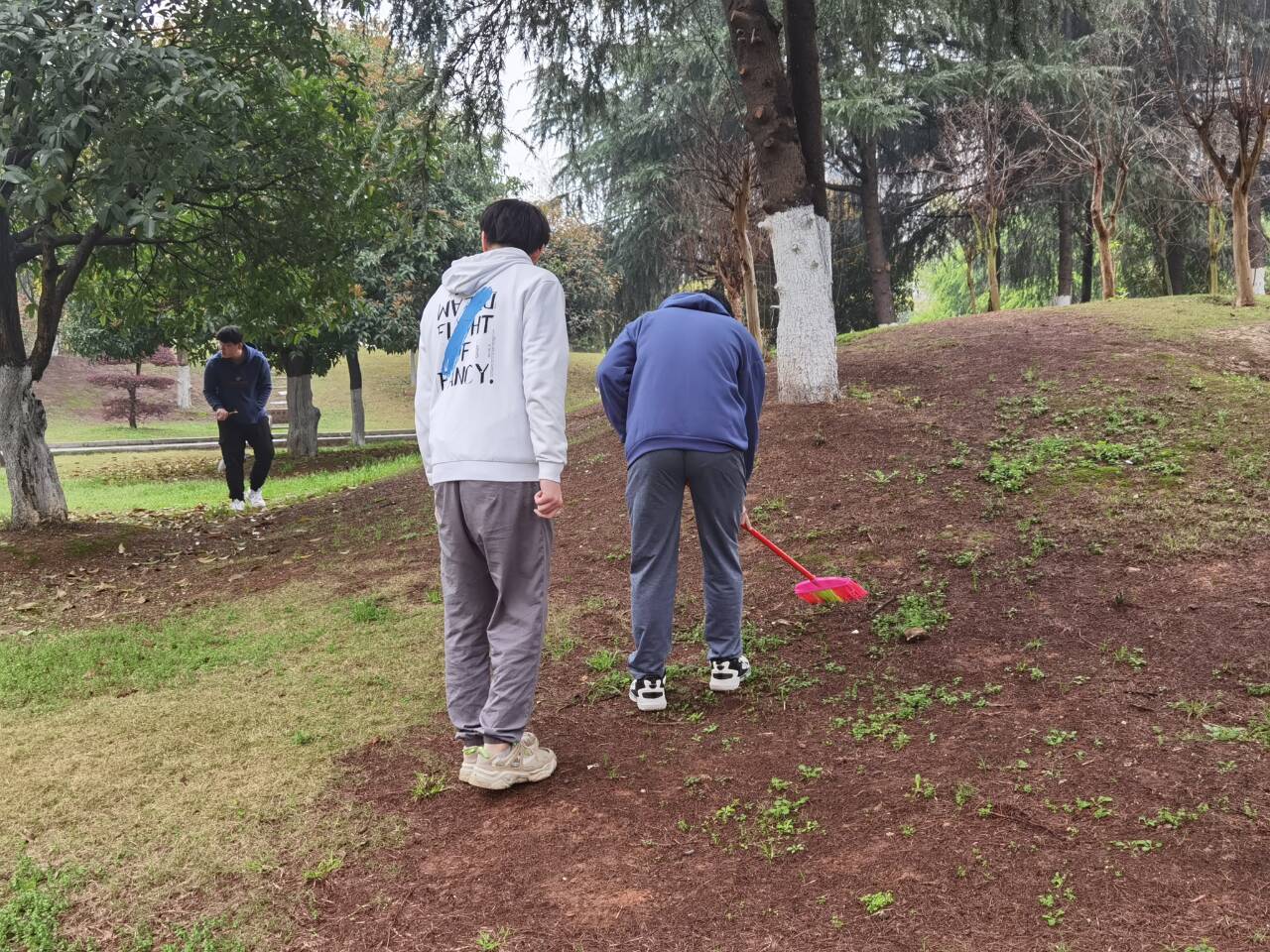 365英国上市公司