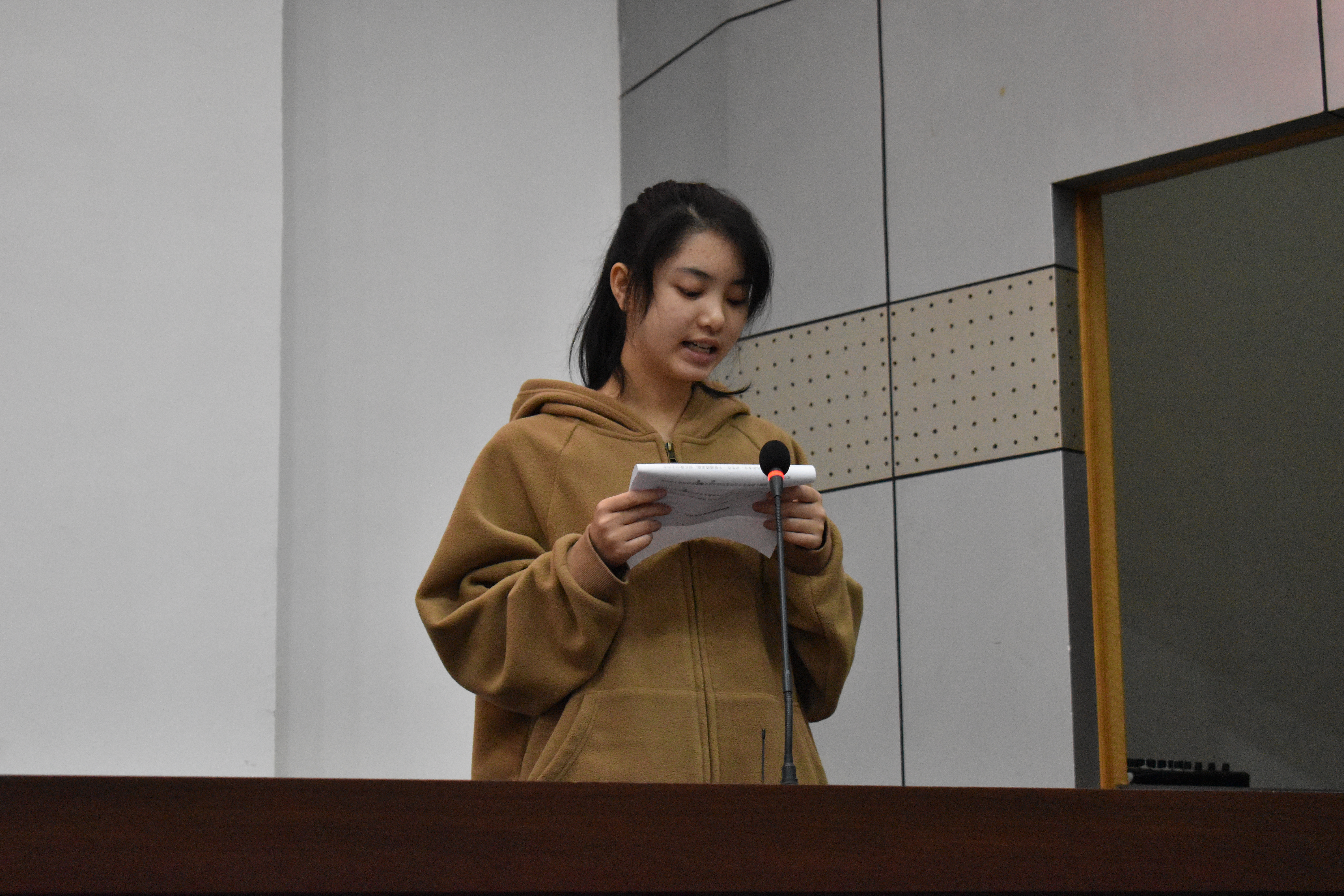 365英国上市公司