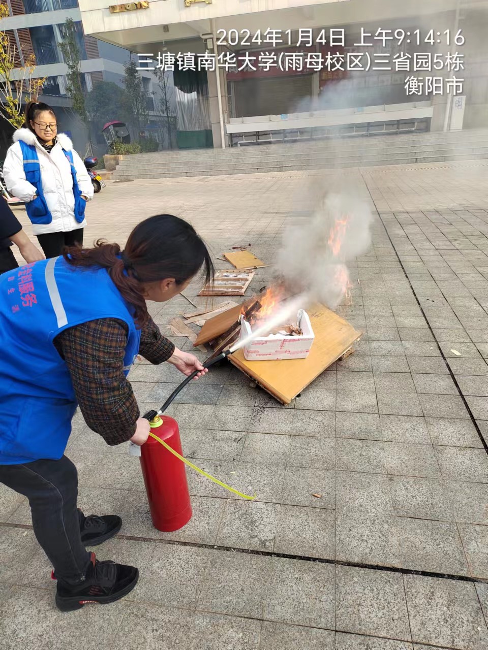 365英国上市公司