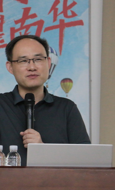 365英国上市公司