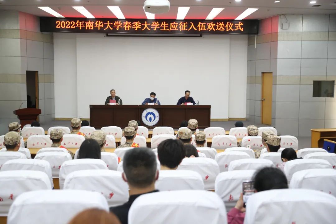 365英国上市公司