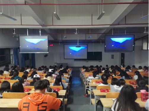 365英国上市公司