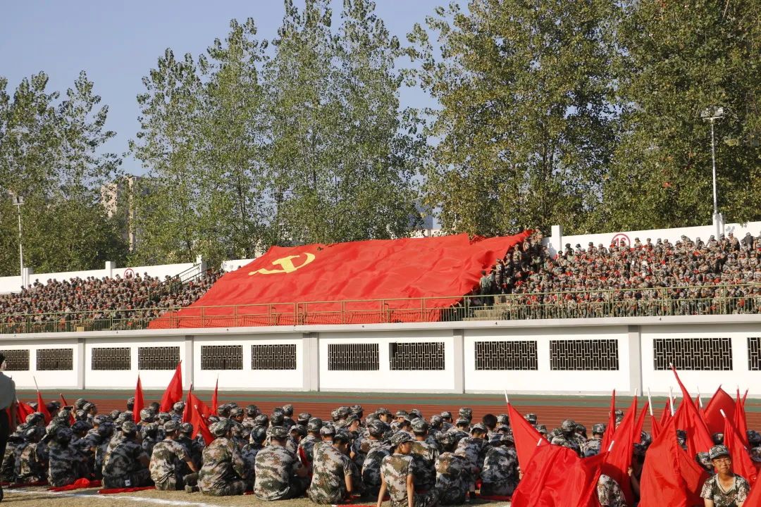 365英国上市公司