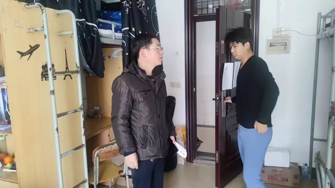 365英国上市公司