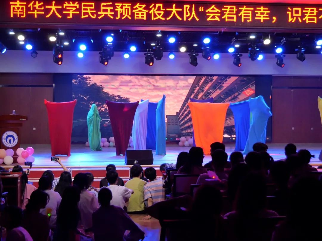 365英国上市公司