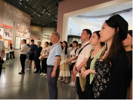 365英国上市公司