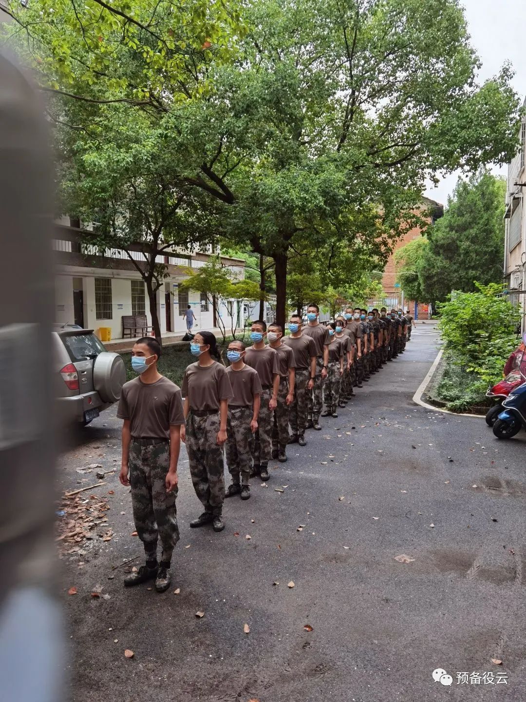 365英国上市公司