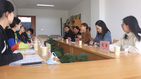 365英国上市公司