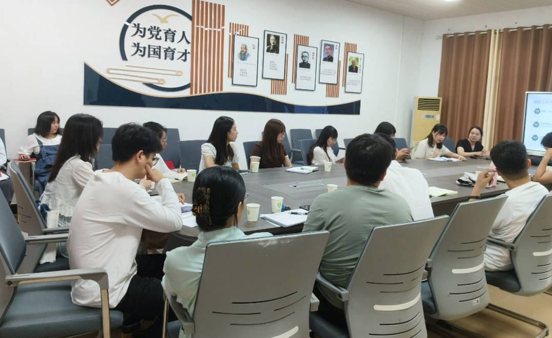 365英国上市公司