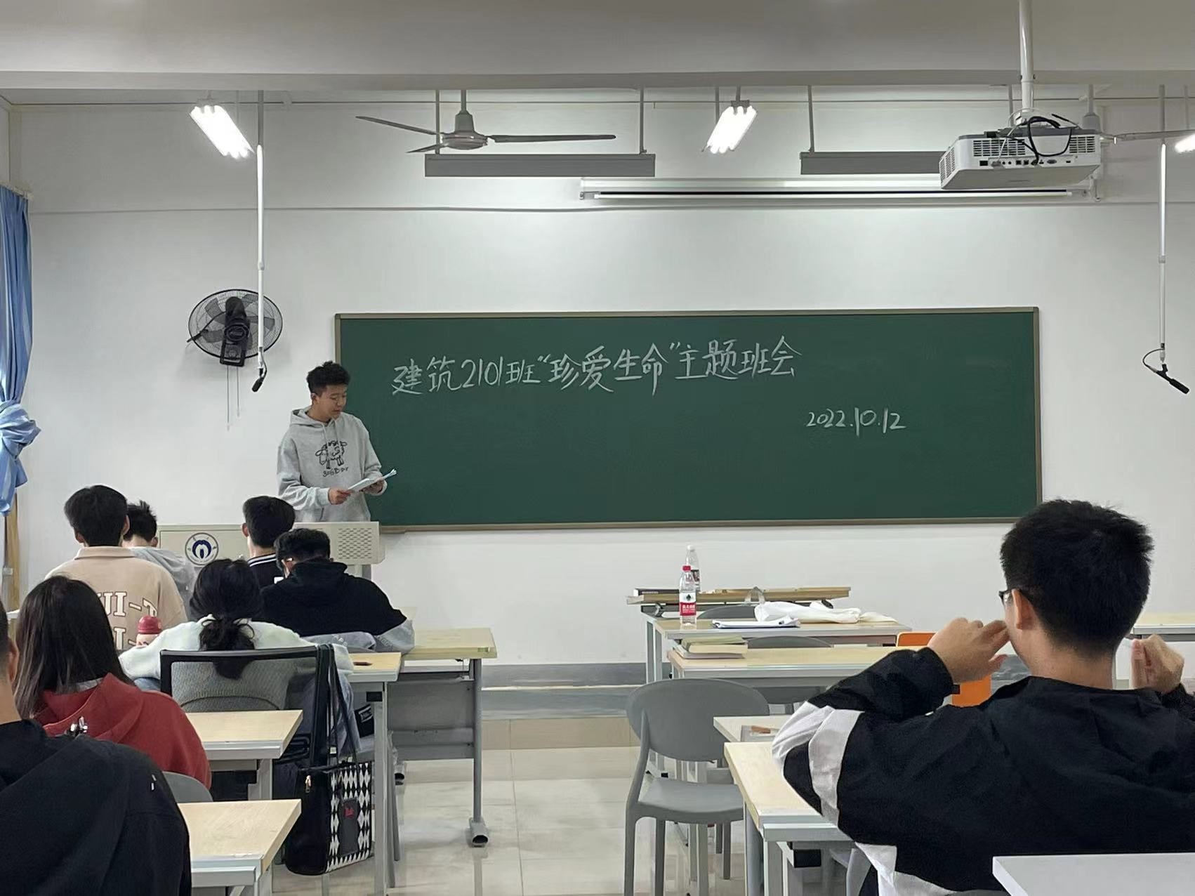 365英国上市公司