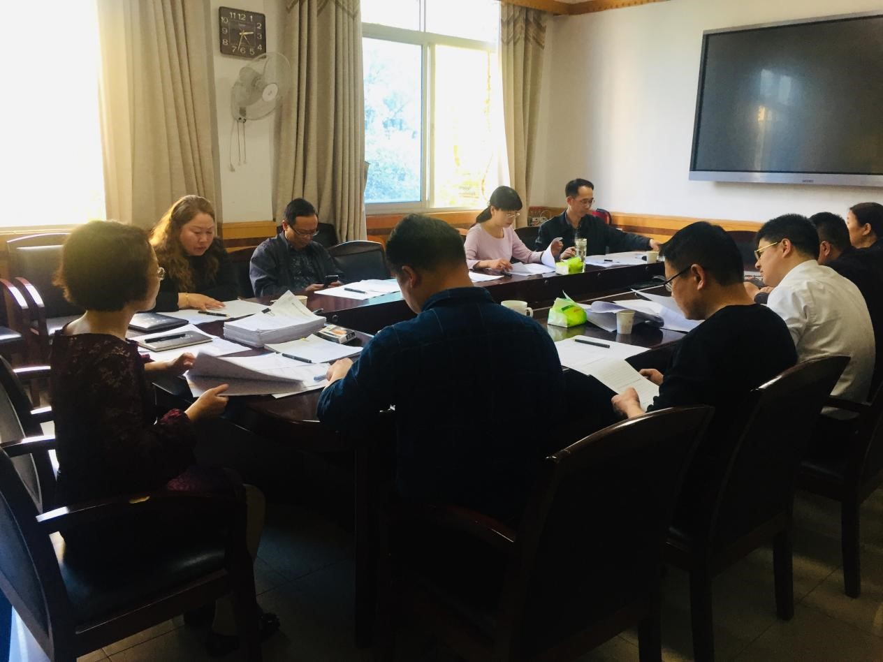 365英国上市公司