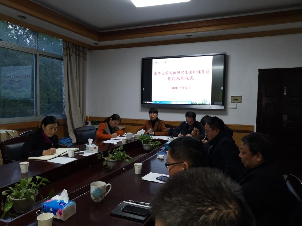 365英国上市公司