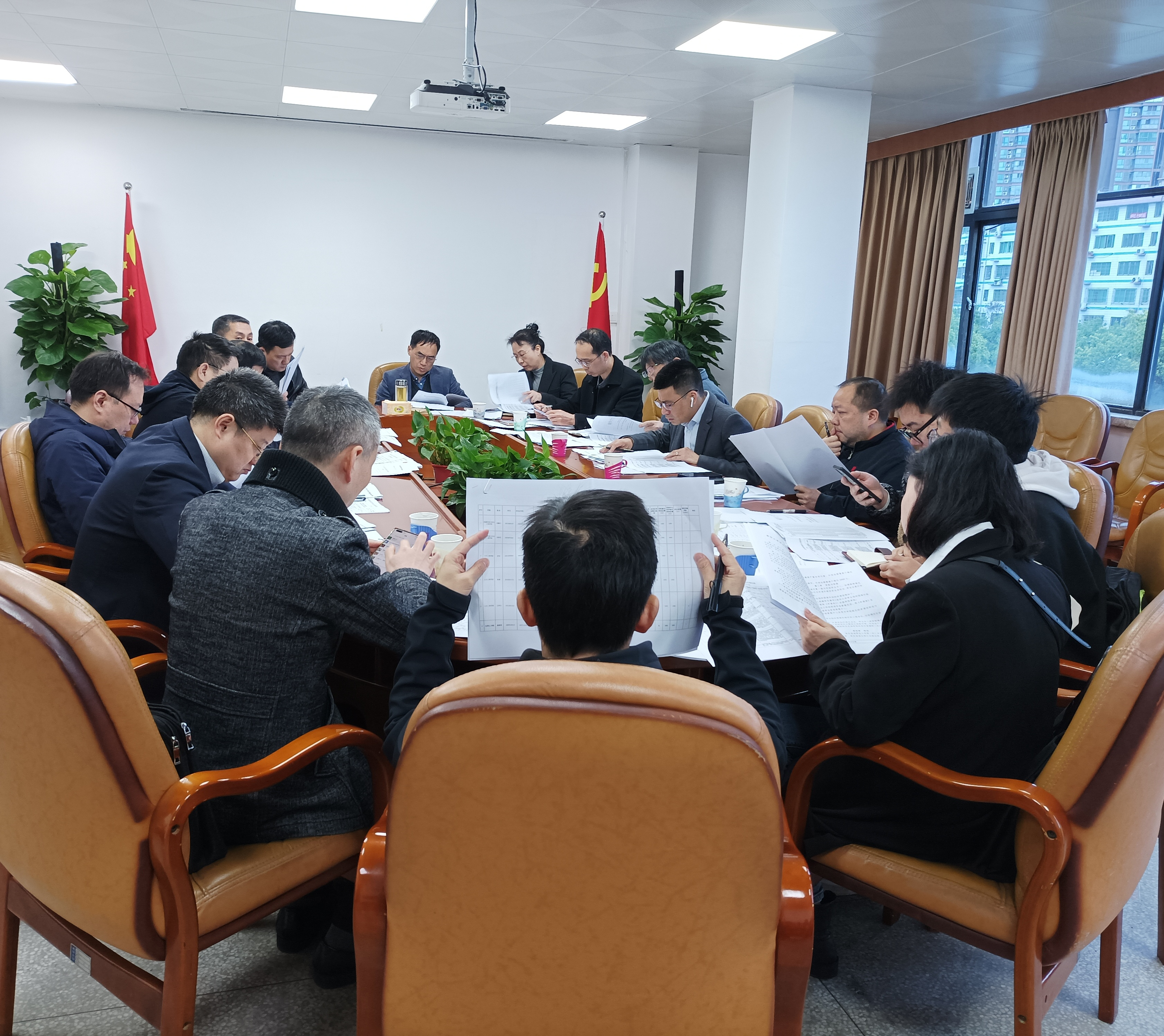 365英国上市公司