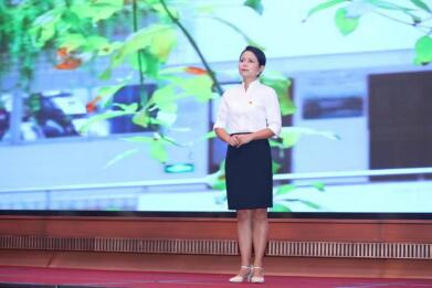 365英国上市公司