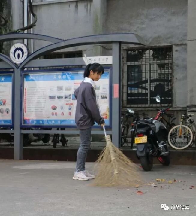 365英国上市公司