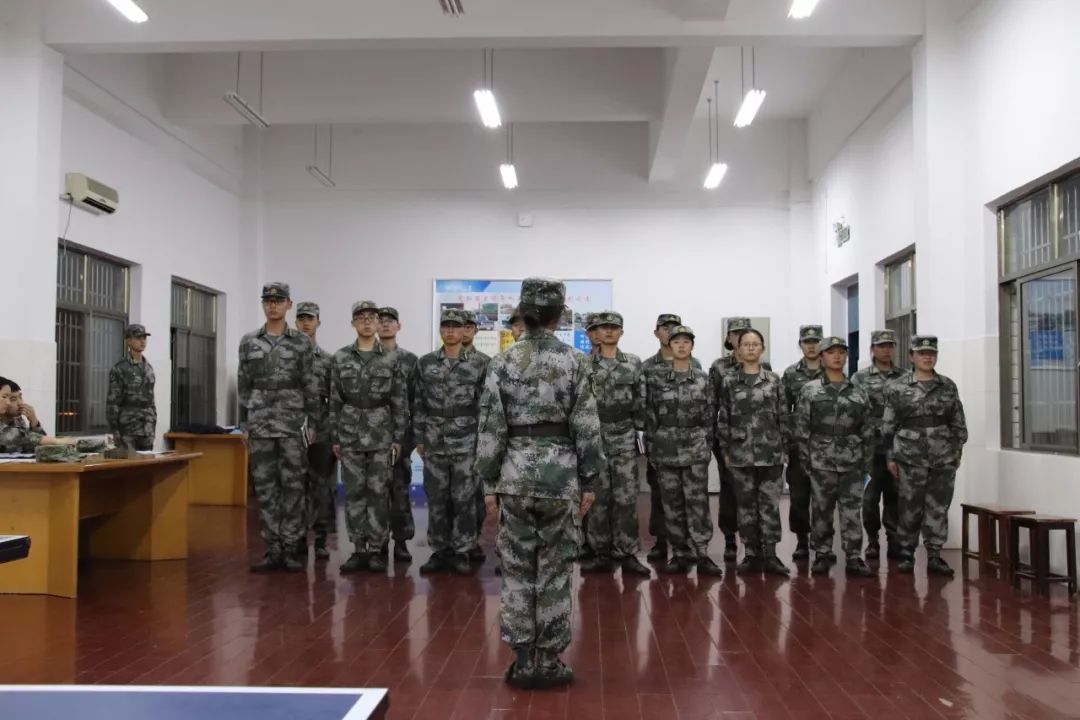 365英国上市公司