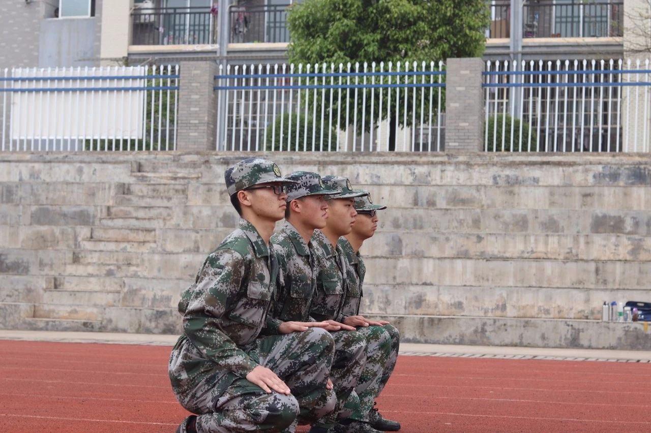 365英国上市公司