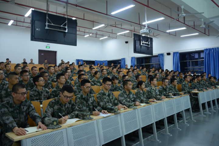 365英国上市公司