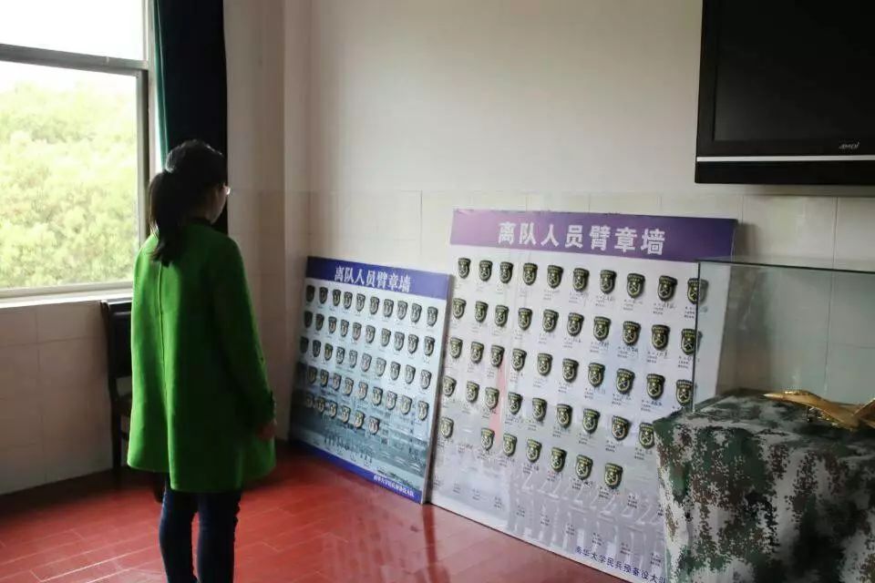 365英国上市公司