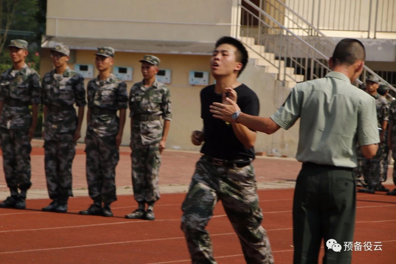 365英国上市公司