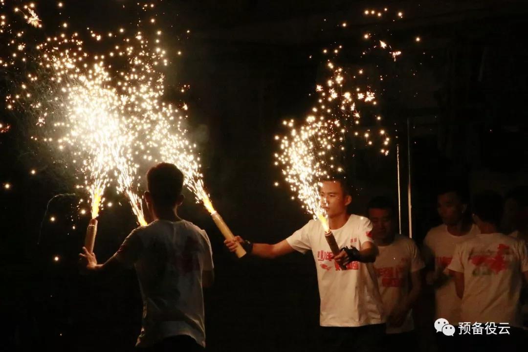 365英国上市公司