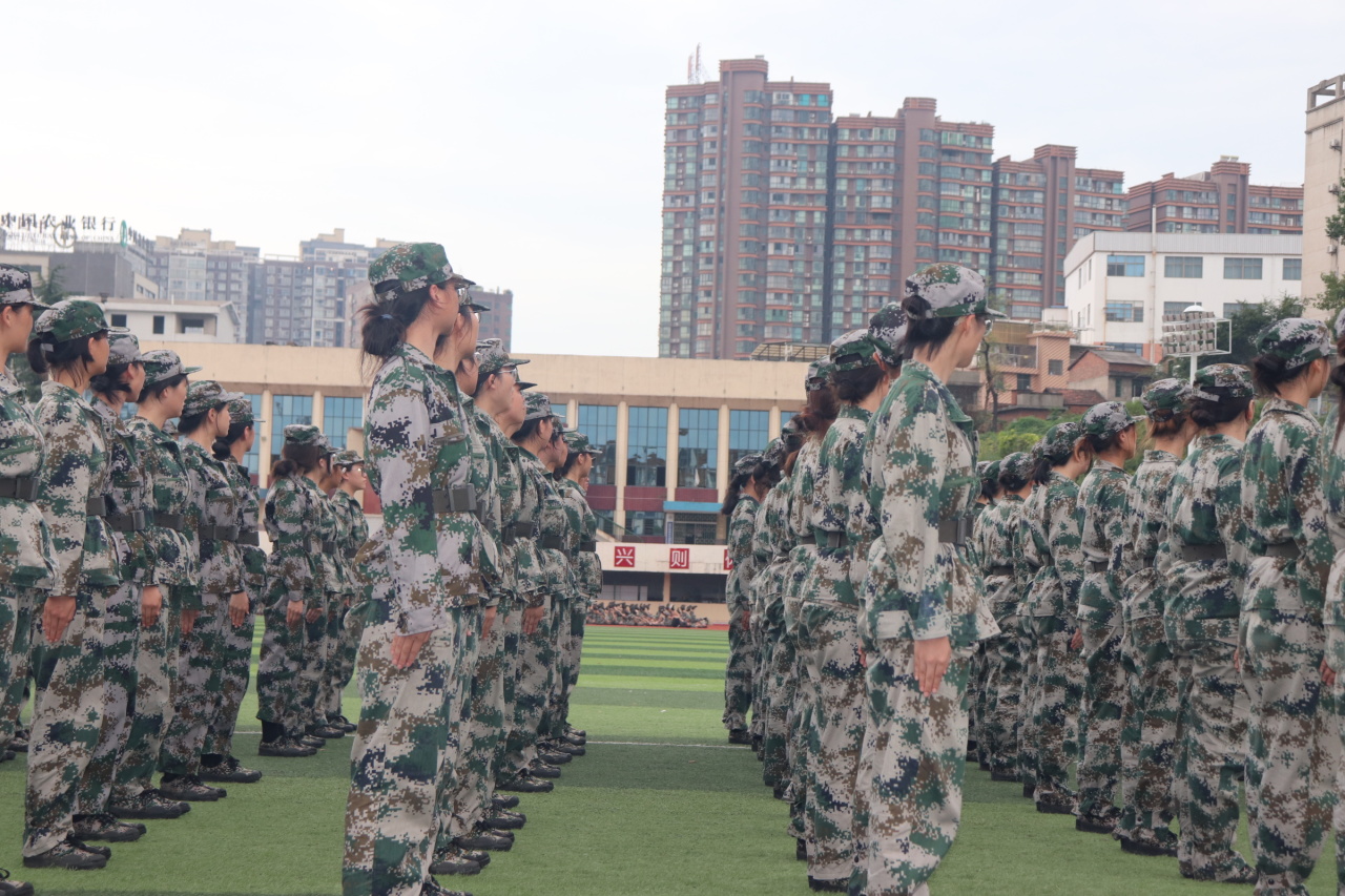 365英国上市公司